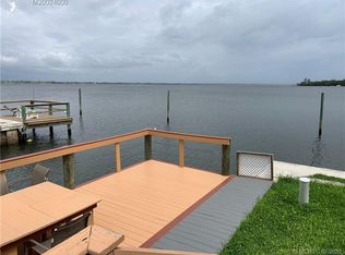360 Nettles Blvd, Jensen Beach, FL 34957