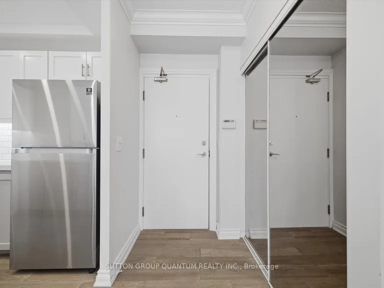 335 Webb Dr #Penthouse 106 — Photo 7