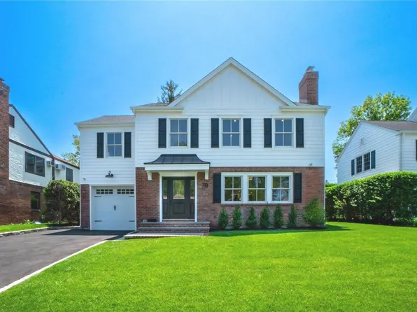78 Mulberry Avenue, Garden City, NY 11530