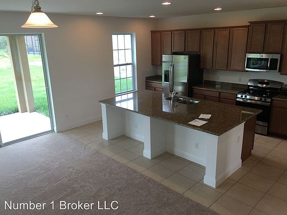 2nd image of 14518 Black Lake Preserve St