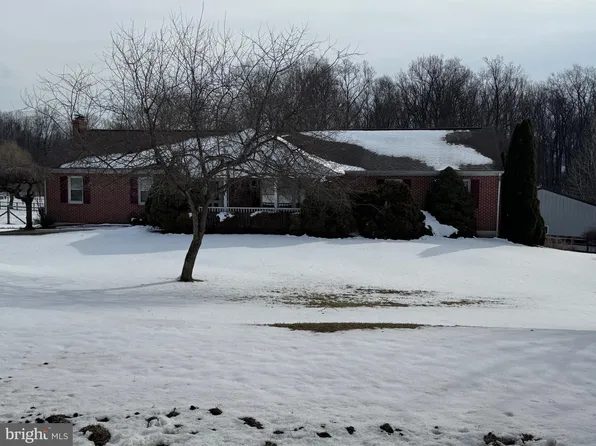 100 N Sandy Hill Rd, Coatesville, PA 19320