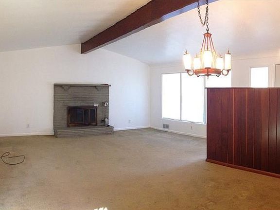 3rd image of 12530 Adams Dr