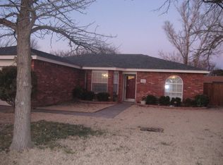 3912 Owen St, Plainview, TX 79072