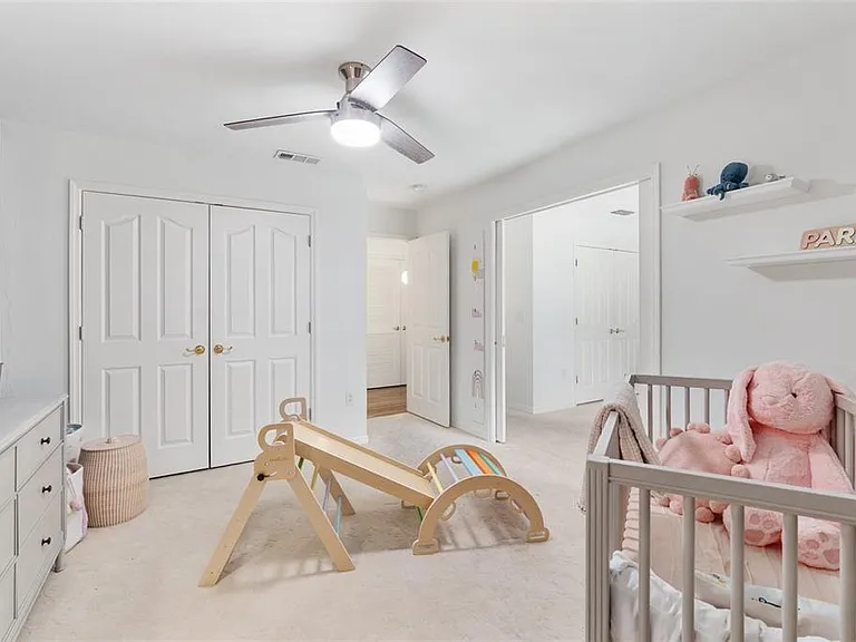 11121 NW 15th Pl — Photo 37
