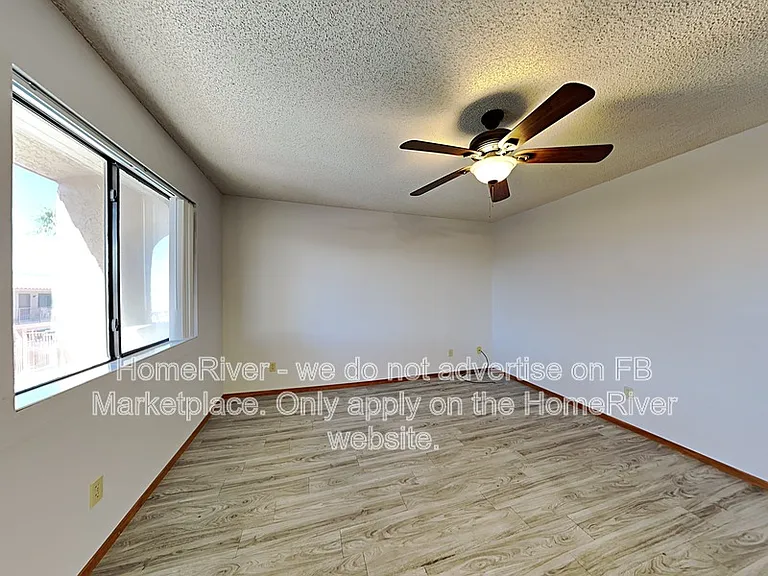 1957 Mesquite Ave #9 — Photo 5