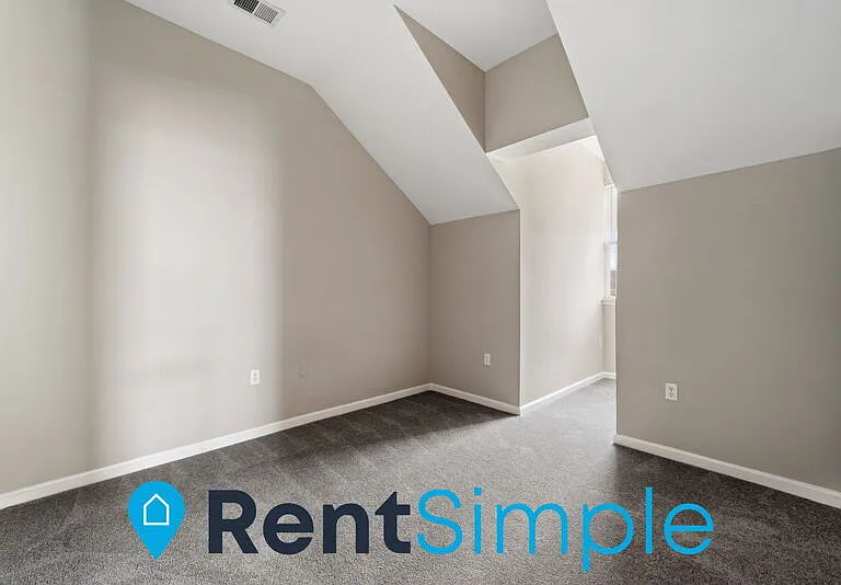 6791 Hampton Bay Ln — Photo 42