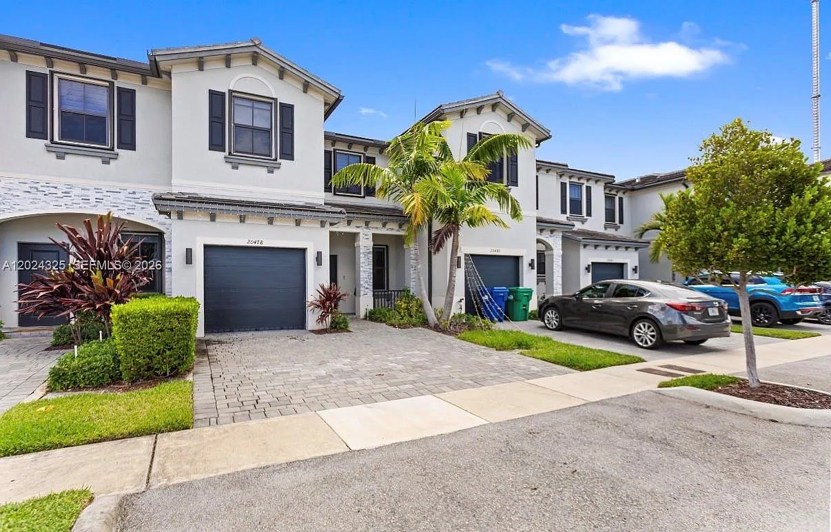 Vista Lago — Photo 2