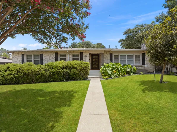 206 E Agarita Ave, San Antonio, TX 78212