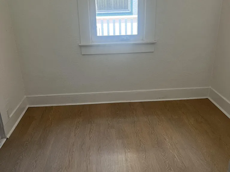 304 Cliff St — Photo 29