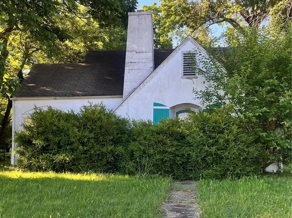 117 E Gladys St, Sikeston, MO 63801
