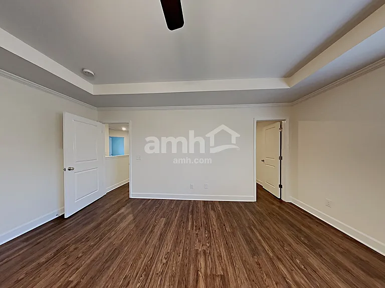 2920 Throneberry Ln — Photo 14