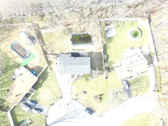 3rd image of 5 Hilda Ct