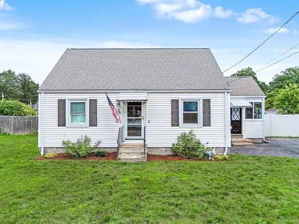 26 Westside Ave, North Attleboro, MA 02760