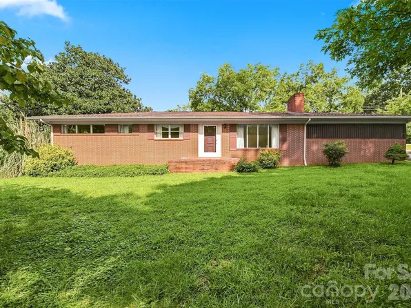 434 Mountain View Dr, Morganton, NC 28655