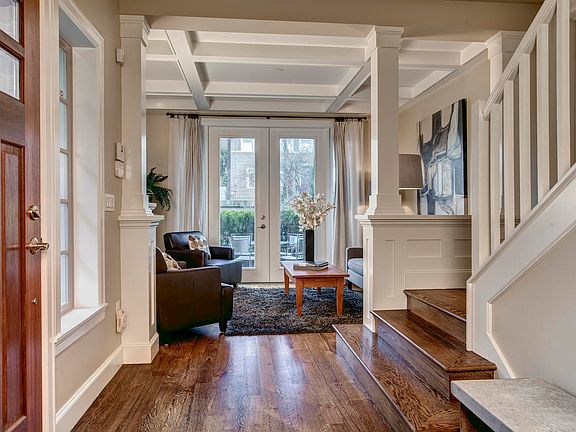 3rd image of 2209 Nob Hill Ave N #B
