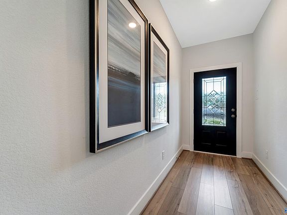3rd image of 182 Mill View Dr