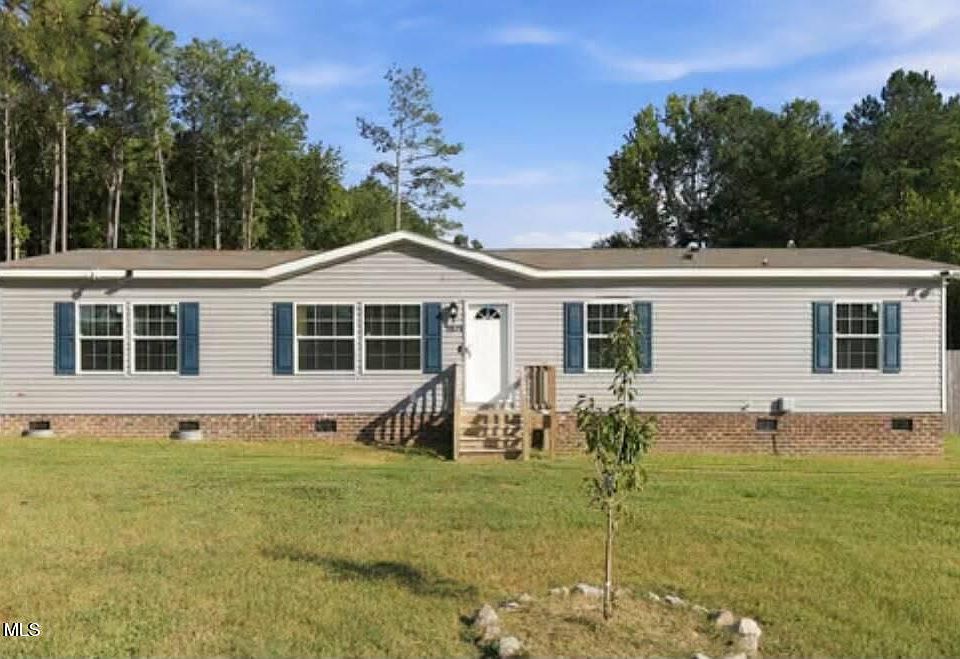 1st image of 3875 White Oak Road