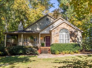3215 Red Hawk Dr, Maryville, TN 37803