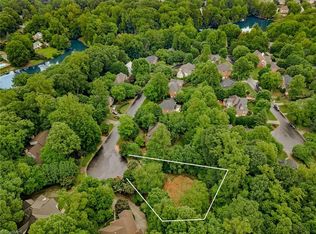 1469 Ridgemere Ln, Winston Salem, NC 27106