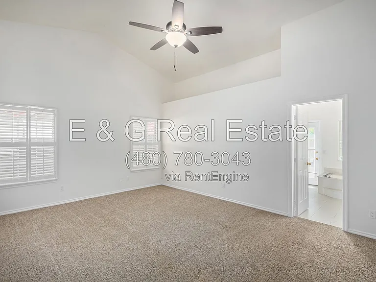 8495 S Maple Ave — Photo 19