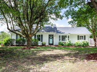 2453 Willard Rd, High Point, NC 27265