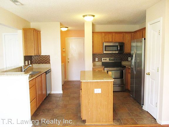 4th image of 7728 Sullivans Trace Dr