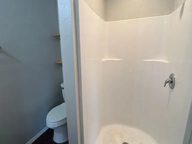 935 N Missouri Ave — Photo 10