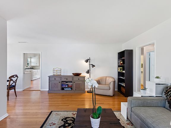 3rd image of 5211 Etheldo Ave