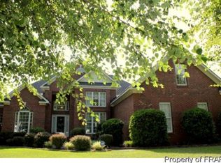 1328 Steeple Run Dr, Fayetteville, NC 28312