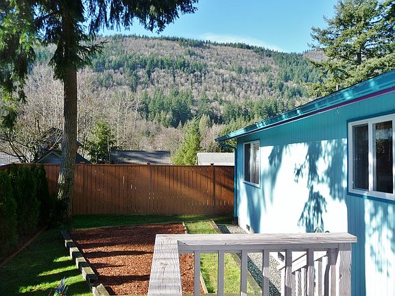 Back Deck & Mountain