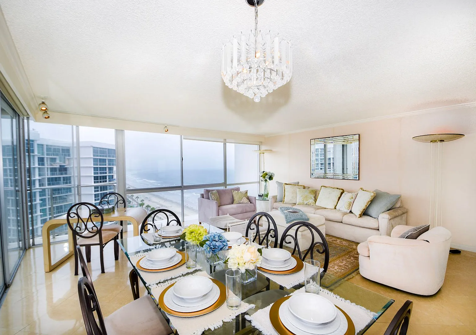 1760 Avenida Del Mundo #1409 — Photo 4