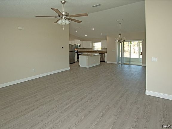 4th image of 10033 N Athenia Dr