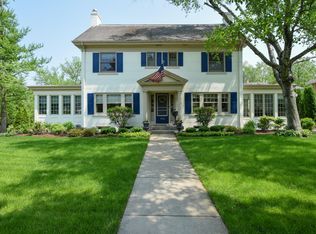 115 Woodland Ln, Oconomowoc, WI 53066