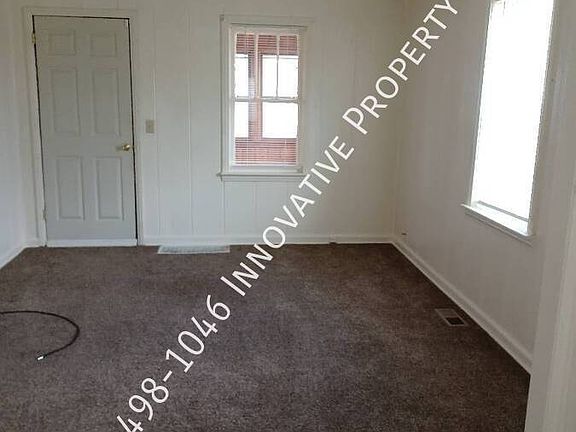 3rd image of 2244 E Parkwood Ave #1