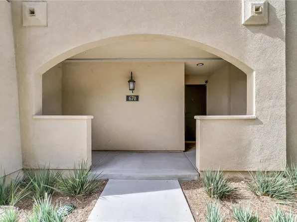 670 Outlook Ln, La Puente, CA 91744