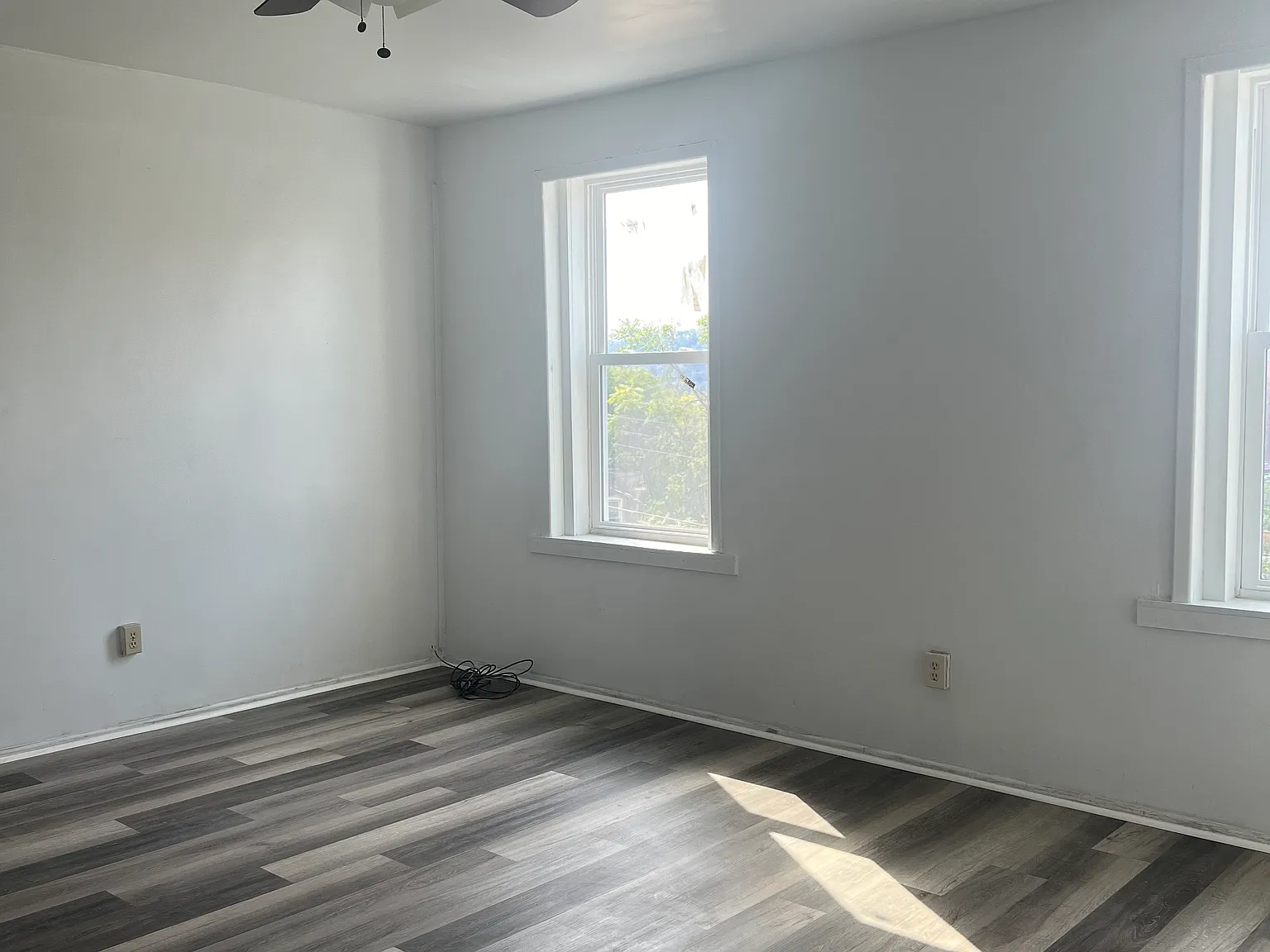 228 Wick St — Photo 3