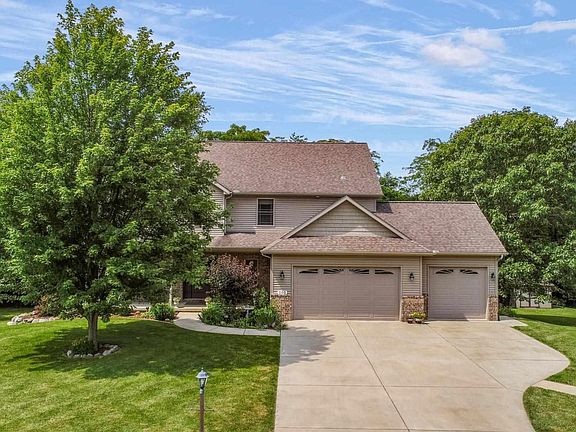 2nd image of 505 Lakemper Dr