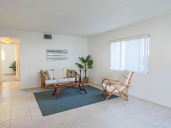 4th image of 405 N Halifax Ave #1010