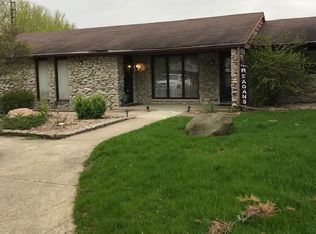 2012 W Royerton Rd, Muncie, IN 47303