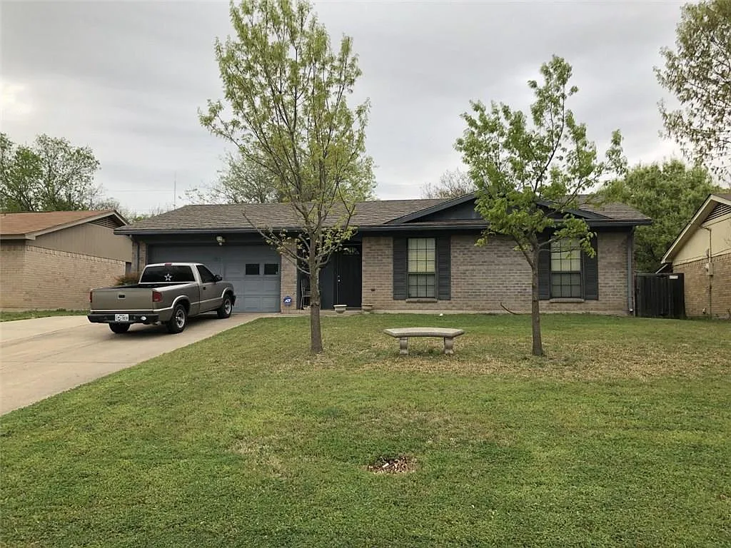 1315 Saturn St photo 1