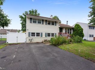 1306 Dolores Ln, Croydon, PA 19021