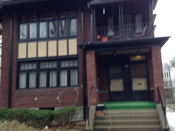 4th image of 5522 Wilkins Ave #B