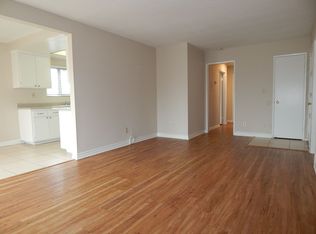 16972 Hoskins Ln APT 8, Huntington Beach, CA 92649