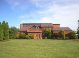 8024 Lyon Valley Rd, Fogelsville, PA 18066