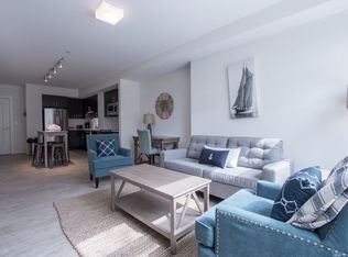 900 Beacon St APT 408, Boston, MA 02215