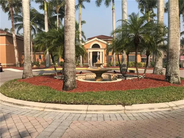 1185 Wildwood Lakes Blvd APT 106, Naples, FL 34104
