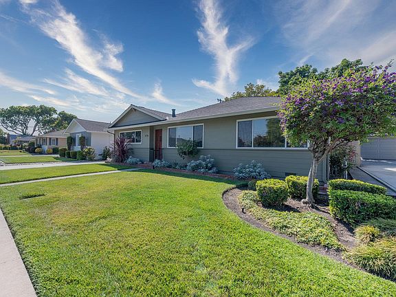 3rd image of 2342 Kay Dr