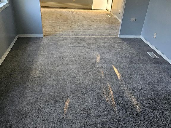 5th image of 253 Gold St #2