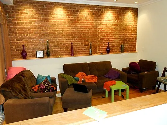 Rented by CitySites Real Estate Group | media 17