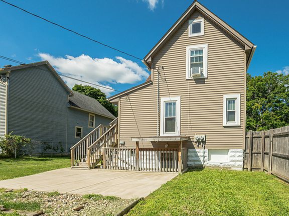 5th image of 2815 Ezra Ave